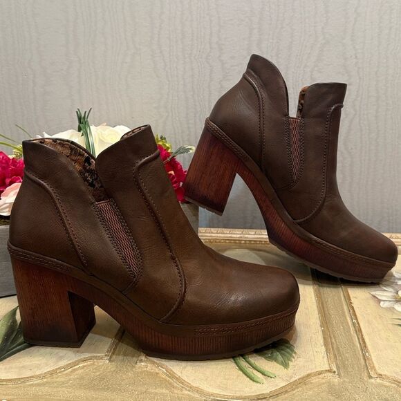 Kork-Ease Robin Brown Platform Ankle Boots Sz 9.5 - Picture 13 of 13